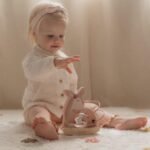 LITTLE DUTCH Klackajući Jelen - Vrt vila - Image 3