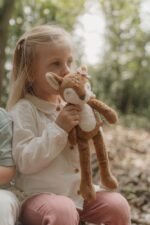 LITTLE DUTCH Mekana plišana igračka srna - Forest Friends - Image 5