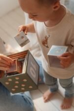 LITTLE DUTCH Kartonske kocke za slaganje, piramida - Forest Friends - Image 4