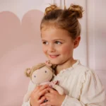 LITTLE DUTCH LUTKA ROSA 35CM - Image 3